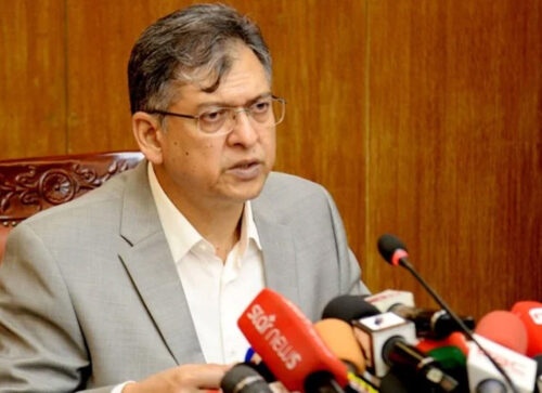 আইনি প্রক্রিয়ার মাধ্যমে শেখ হাসিনাকে ফেরাতে চায় সরকার: স্বরাষ্ট্রমন্ত্রী