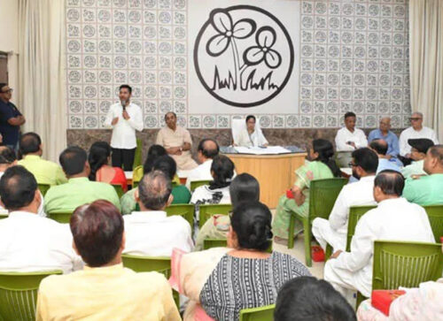 পদত্যাগ করবো না—আবারও বললেন মমতা