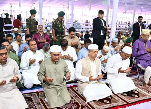 জাতীয় ঈদগাহে ঈদুল আজহার প্রধান জামাত অনুষ্ঠিত, অংশ নেন রাষ্ট্রপতি ও প্রধানমন্ত্রী