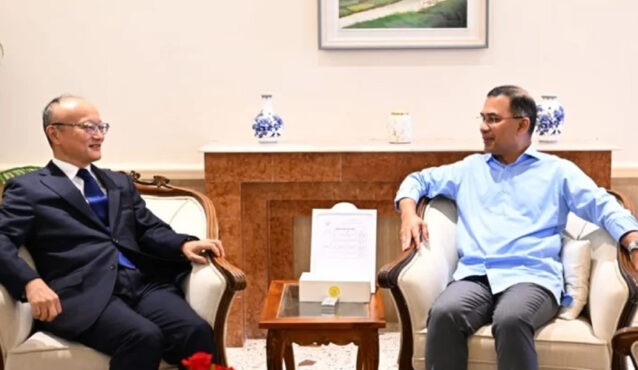 প্রধানমন্ত্রীর সঙ্গে এডিবি প্রেসিডেন্টের সৌজন্য সাক্ষাৎ