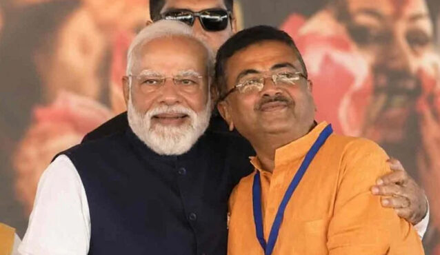 পশ্চিমবঙ্গের মুখ্যমন্ত্রী হিসেবে শপথ নিলেন শুভেন্দু