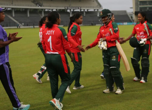 ৩ রানের আক্ষেপে হোয়াইটওয়াশ বাংলাদেশ