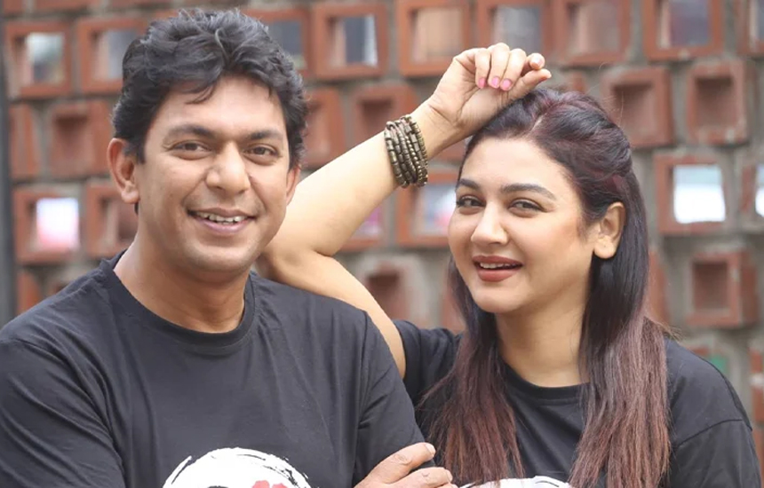 চঞ্চলের ভিজিটিং কার্ডে কোন তিনটি পেশা থাকা উচিত, জানালেন জয়া