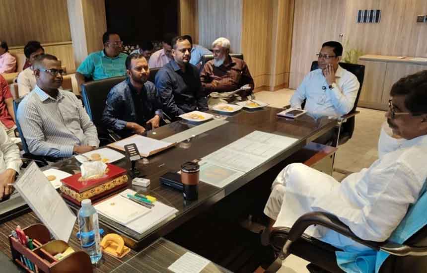 গণমাধ্যমে শুধু প্রশংসা নয়, ভুলত্রুটিও তুলে ধরার আহ্বান কৃষিমন্ত্রীর