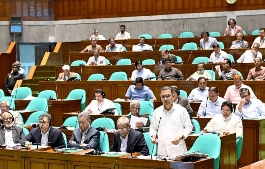এবারের বাজেটে ব্যবসা-কর্মসংস্থান তৈরির সুবিধা রাখার চেষ্টা হচ্ছে: সংসদে প্রধানমন্ত্রী