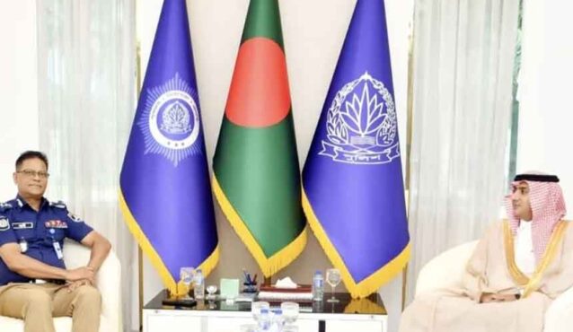 আইজিপির সঙ্গে সৌদি রাষ্ট্রদূতের সাক্ষাৎ