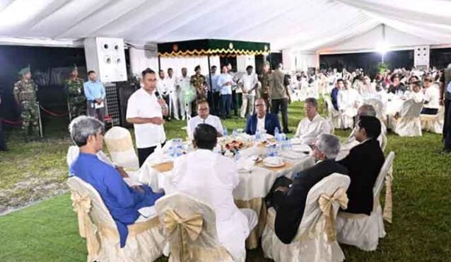 যুগপৎ আন্দোলনের শরিক নেতাদের সঙ্গে প্রধানমন্ত্রীর শুভেচ্ছা বিনিময়