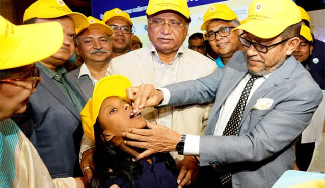 আজ থেকে সারাদেশে কলেরার টিকা, দুই ডোজে সুরক্ষা পাবেন ৫১ লাখের বেশি মানুষ