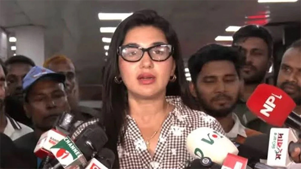 নেপালের ভয়াবহ বন্যা থেকে অল্পের জন্য বাঁচলেন অপু বিশ্বাস