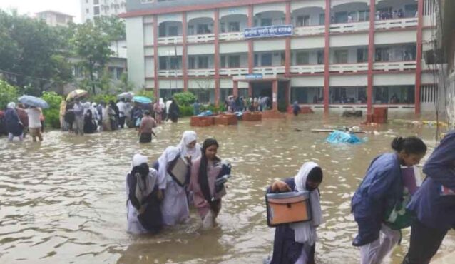 জলাবদ্ধতায় কুমিল্লায় এইচএসসি পরীক্ষার কেন্দ্র পরিবর্তন