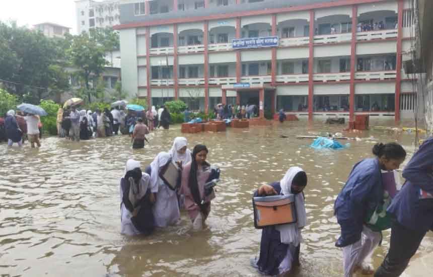 জলাবদ্ধতায় কুমিল্লায় এইচএসসি পরীক্ষার কেন্দ্র পরিবর্তন