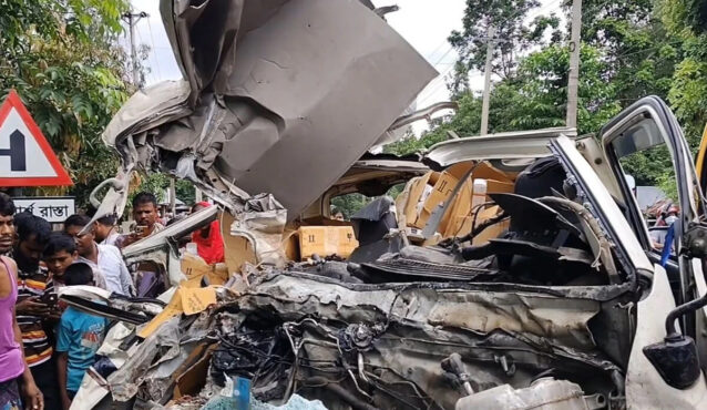 গাইবান্ধায় পৃথক সড়ক দুর্ঘটনায় নিহত ২, আহত ৭