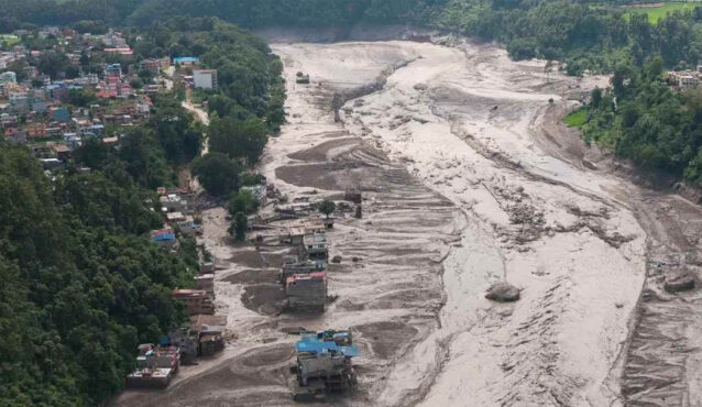 নেপালে ভয়াবহ বন্যায় নিহত ১১২৭, নিখোঁজ ৪৮৫৮