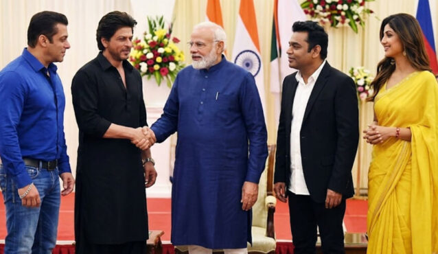 মোদির জন্মদিনে তারকাদের শুভেচ্ছার ঢল, কে কী বললেন?