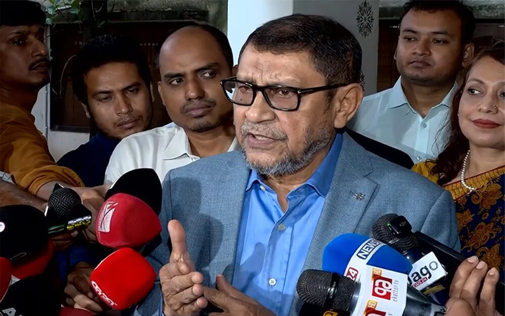 ডেঙ্গু চিকিৎসায় সব হাসপাতালে পর্যাপ্ত চিকিৎসক-সরঞ্জাম দেওয়া হয়েছে: স্বাস্থ্যমন্ত্রী