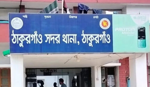 জুয়া খেলার সময় ৪ পুলিশ সদস্য গ্রেফতার, বিভাগীয় ব্যবস্থার প্রস্তুতি
