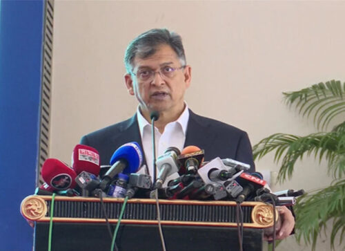 ফ্যাসিবাদের সঙ্গে যোগাযোগ রাখলে পুলিশের সদস্যদের বিরুদ্ধে রাষ্ট্রদ্রোহ মামলা: স্বরাষ্ট্রমন্ত্রী