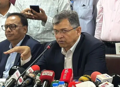 সাংবাদিকদের বিরুদ্ধে সাইবার আইনের অপপ্রয়োগ চান না স্বরাষ্ট্রমন্ত্রী