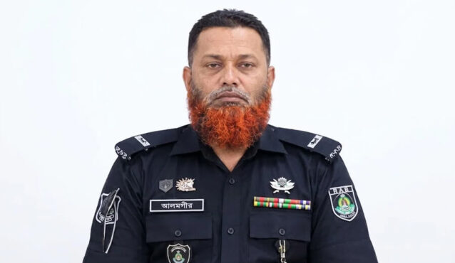চেকপোস্টে তল্লাশির সময় ট্রাকের ধাক্কায় এসআরবি সদস্য নিহত