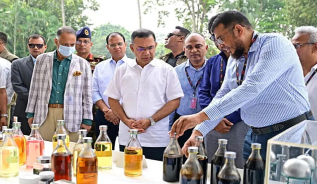 বর্জ্য থেকে জ্বালানি তেল উৎপাদনে সহযোগিতার আশ্বাস প্রধানমন্ত্রীর