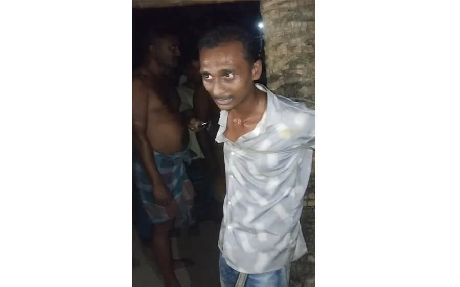 গাজীপুরে বাবাকে হত্যার পর আত্মগোপনে, প্রতিবেশীর বাড়ি থেকে আটক ছেলে