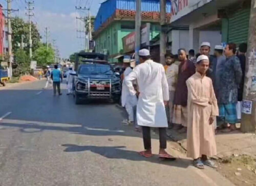 গাজীপুরে হাতবোমা বিস্ফোরণে ব্যবসায়ীর চার আঙুল বিচ্ছিন্ন