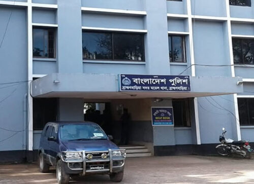 ব্রাহ্মণবাড়িয়ায় কিশোর গ্যাংবিরোধী অভিযানে আটক ৪২, মুচলেকায় মুক্তি